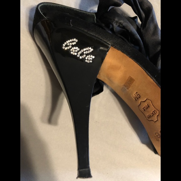 Bebe heels - Picture 3 of 3